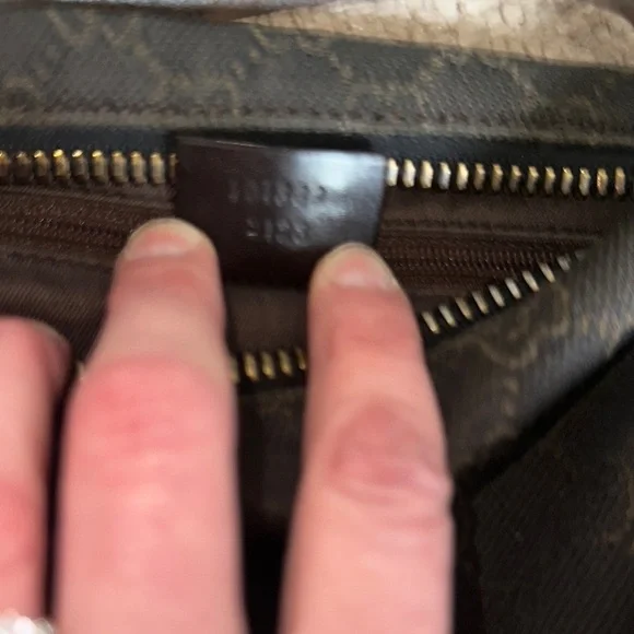 Gucci GG Vintage Canvas Zippered Hobo Bag Black Brown - Picture 6 of 10